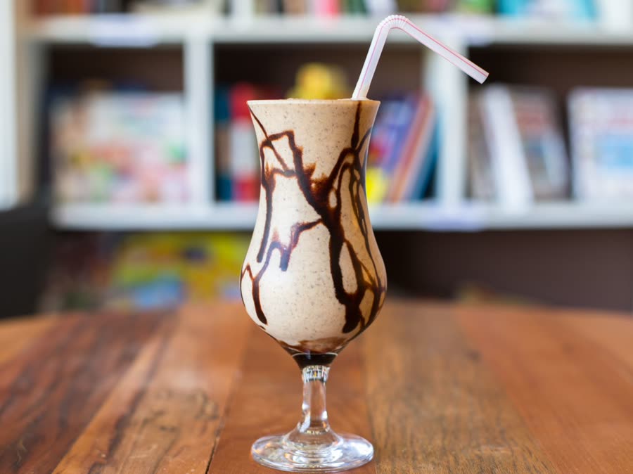 Shakes