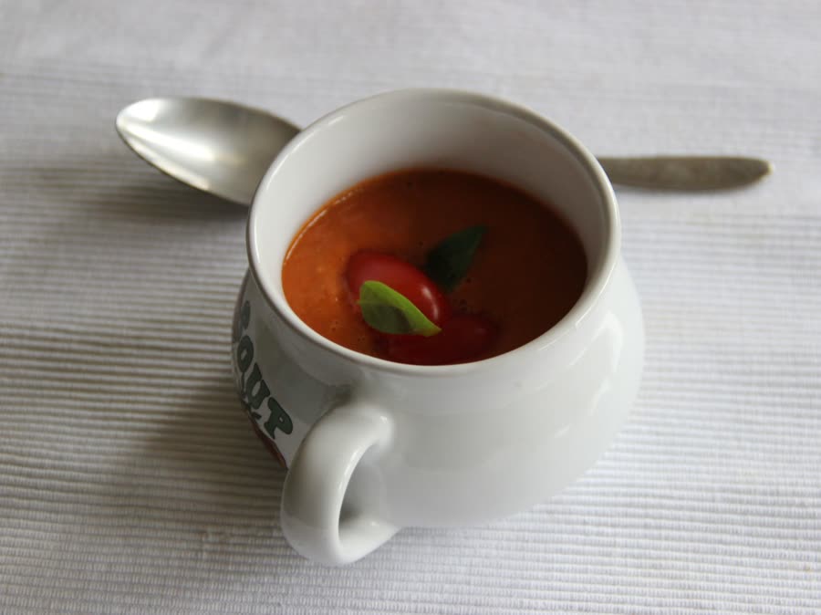 Roasted Tomato Basil Soup